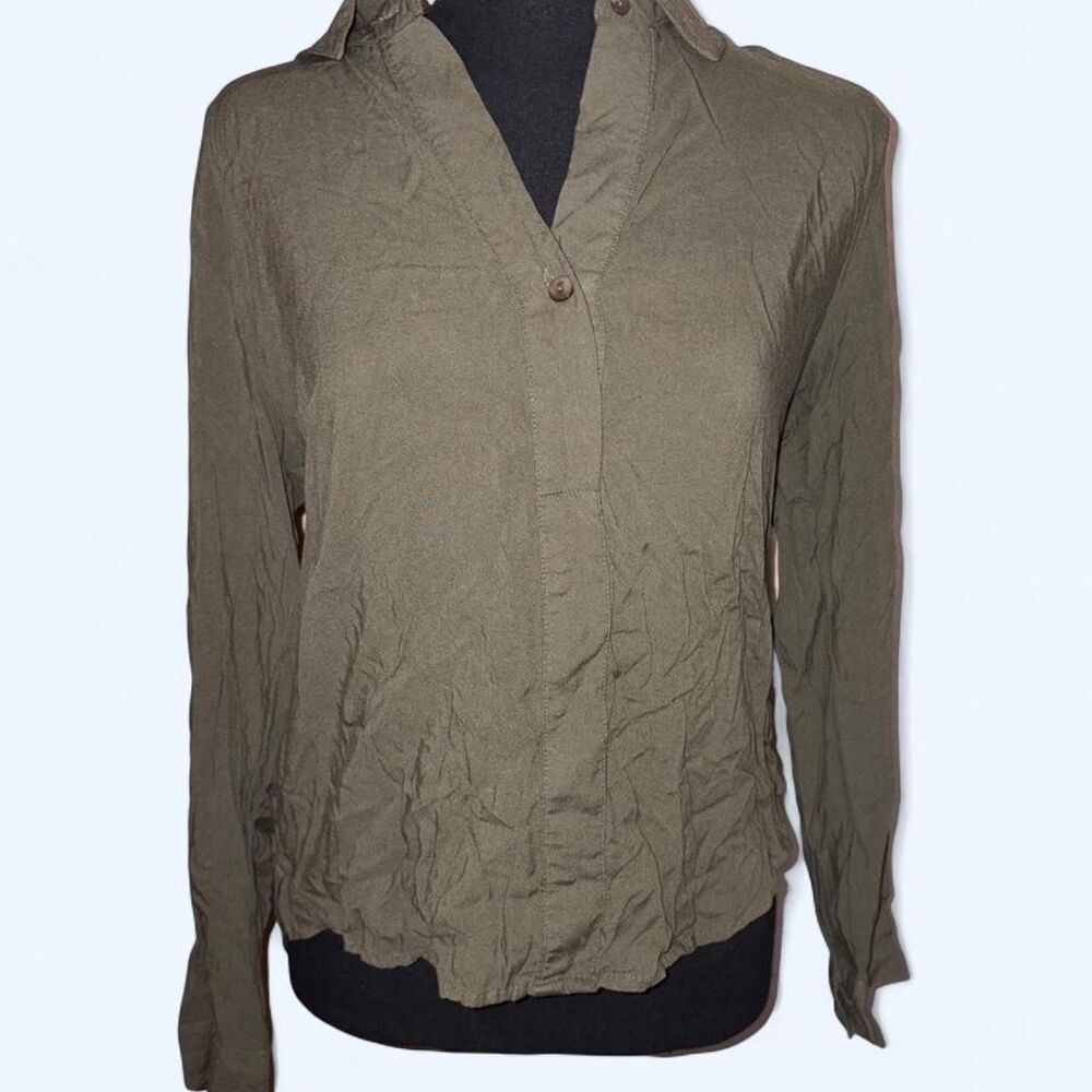 A-new-day Women's Green and Khaki Blouse